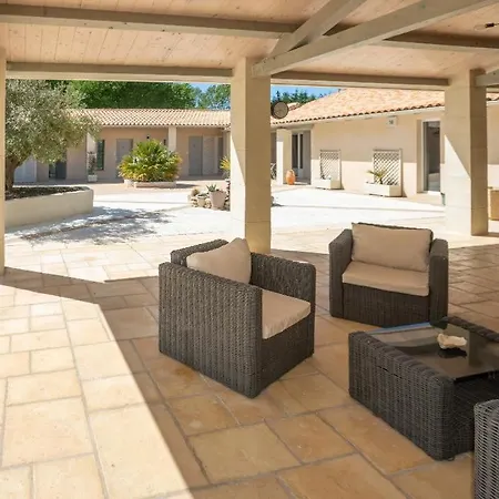 L'hacienda Penzion Les Mathes