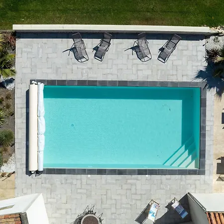 Πανσιόν L'hacienda Les Mathes