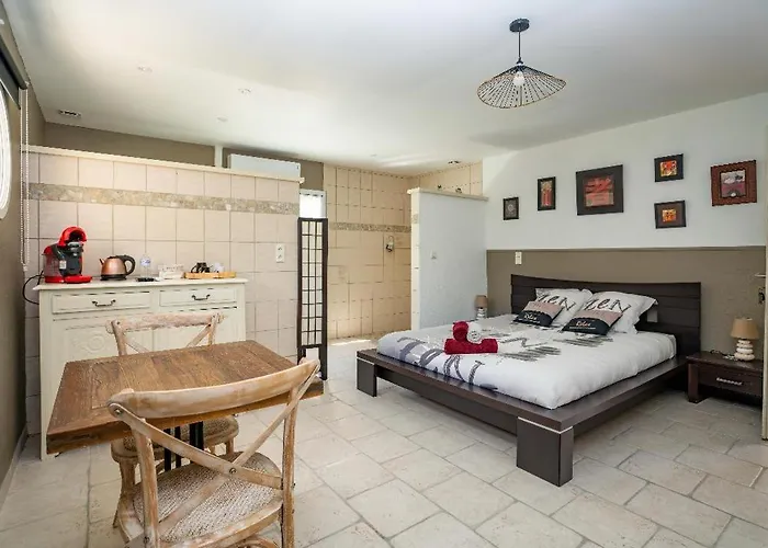 L'hacienda Gasthof Les Mathes